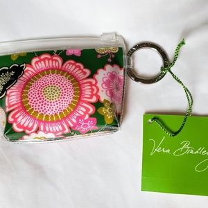 NWT Vera Bradley Zippidy Keychain Olivia Pink